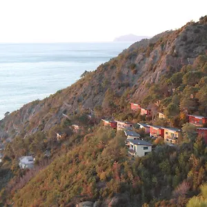La Francesca Resort